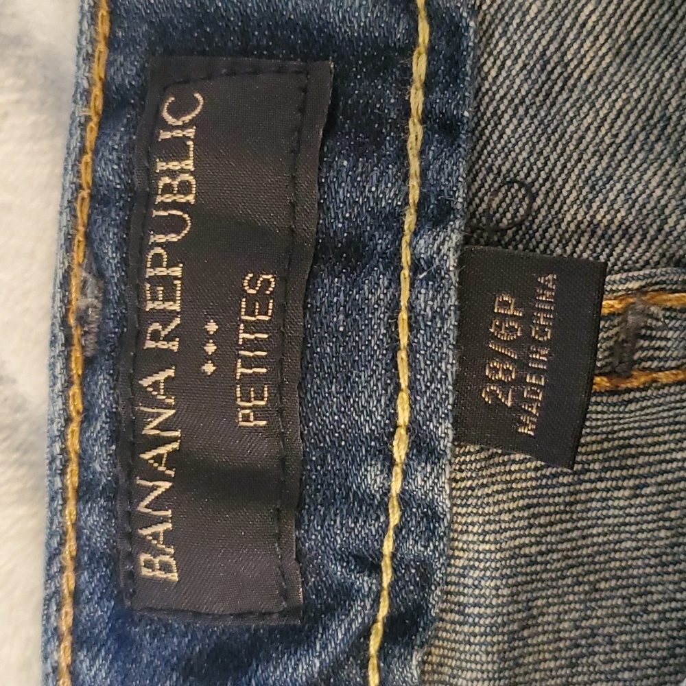 Banana Republic rolled cuff denim jean Capris petite - Picture 2 of 10